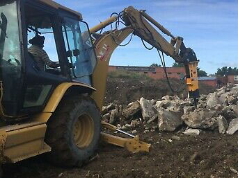 Backhoe Breaker
